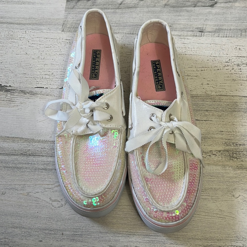 womens sequence SPERRY shoes size 9